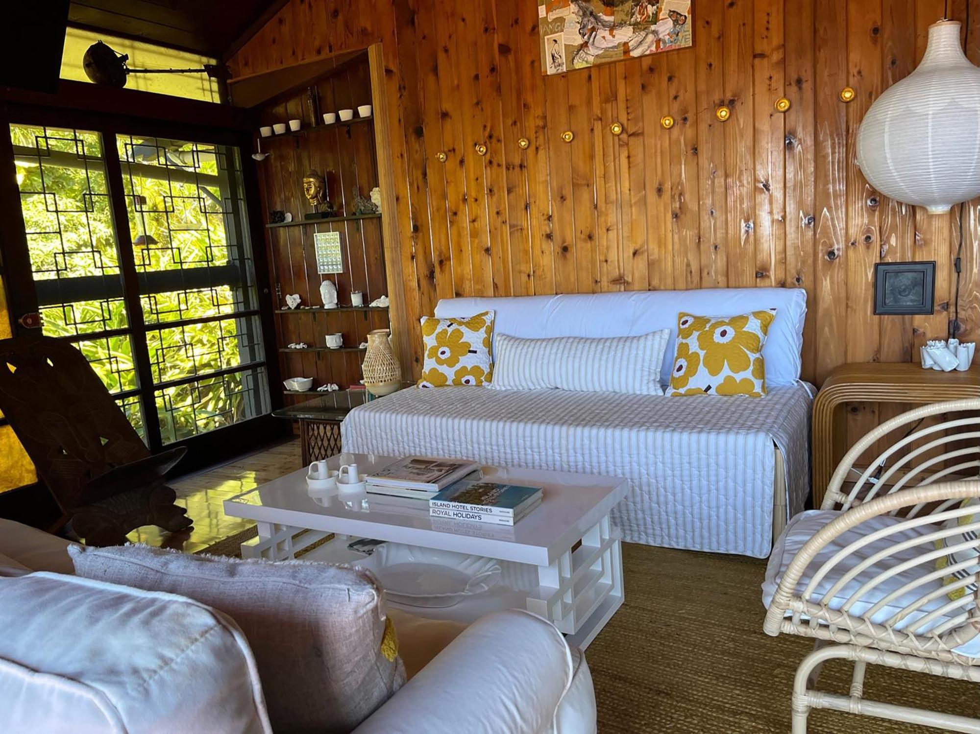 Mid-Century: Caribbean Style Apartment Contant  Exterior foto